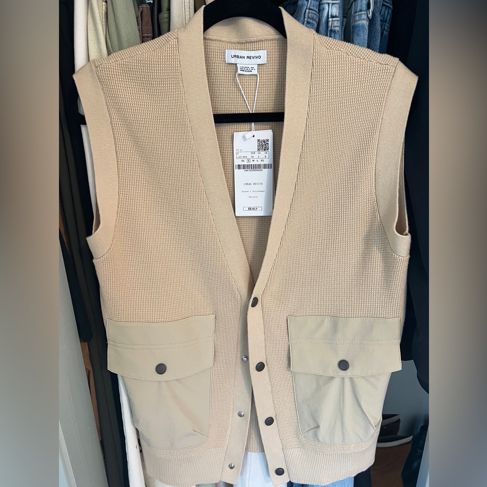 Brand New Trendy Vest